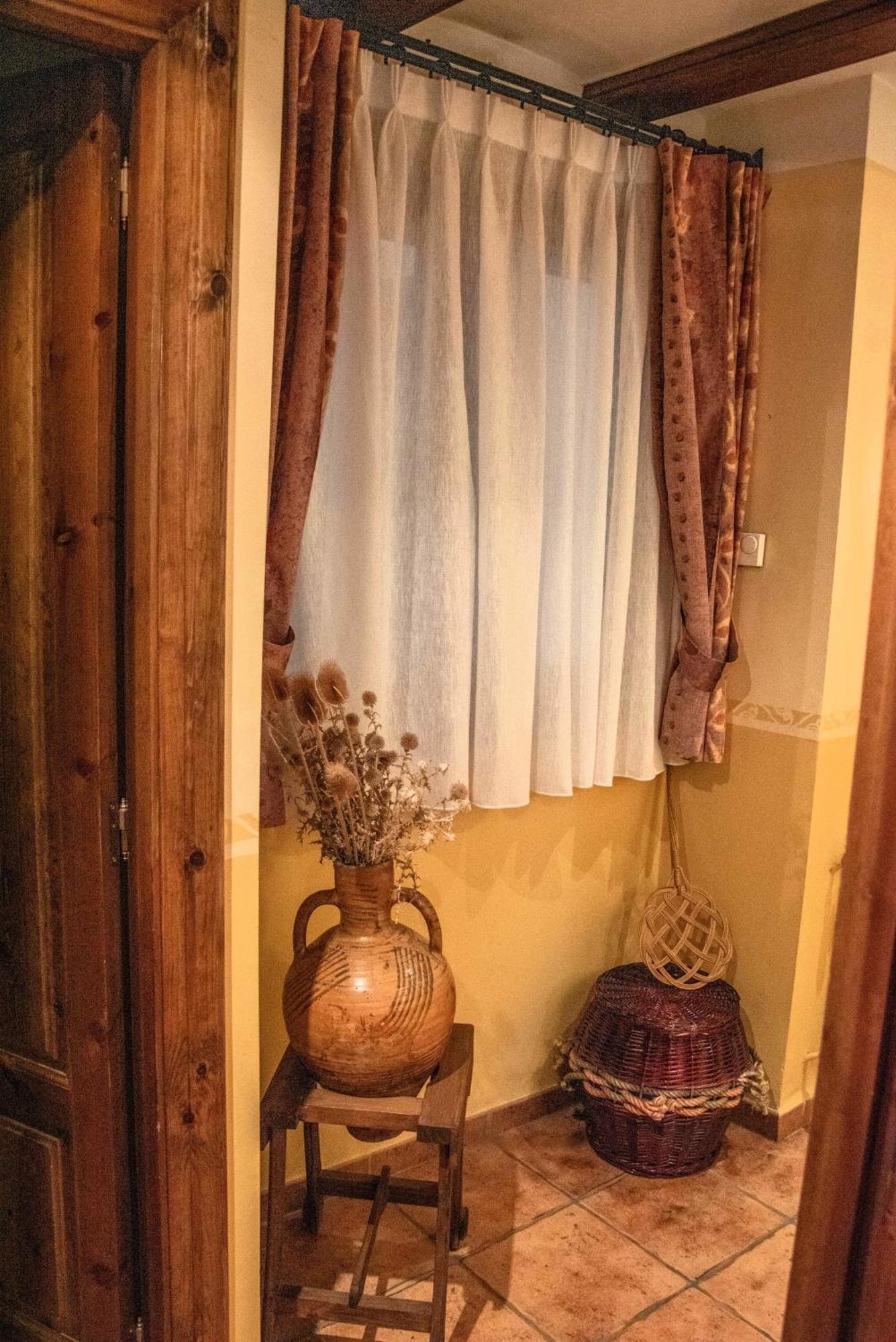 Casa Rural Nuri De Rei A Y B Todolella Esterno foto